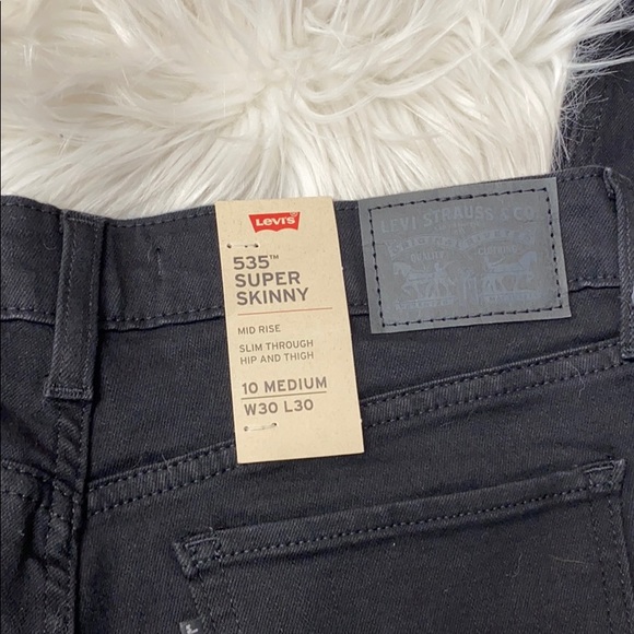 Levi's 535 Black Super Skinny Distressed Jeans - Picture 6 of 9